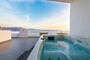 Premium Suite with Private Hot Tub & Caldera View